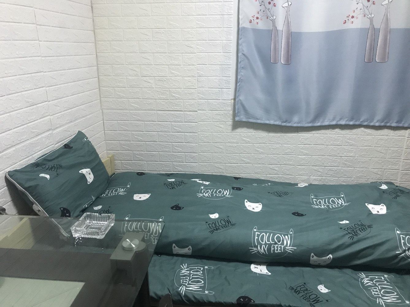 精致三室单床房