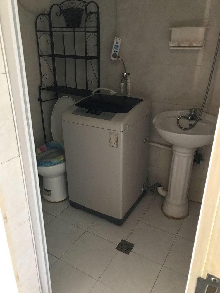 一室一厅套房