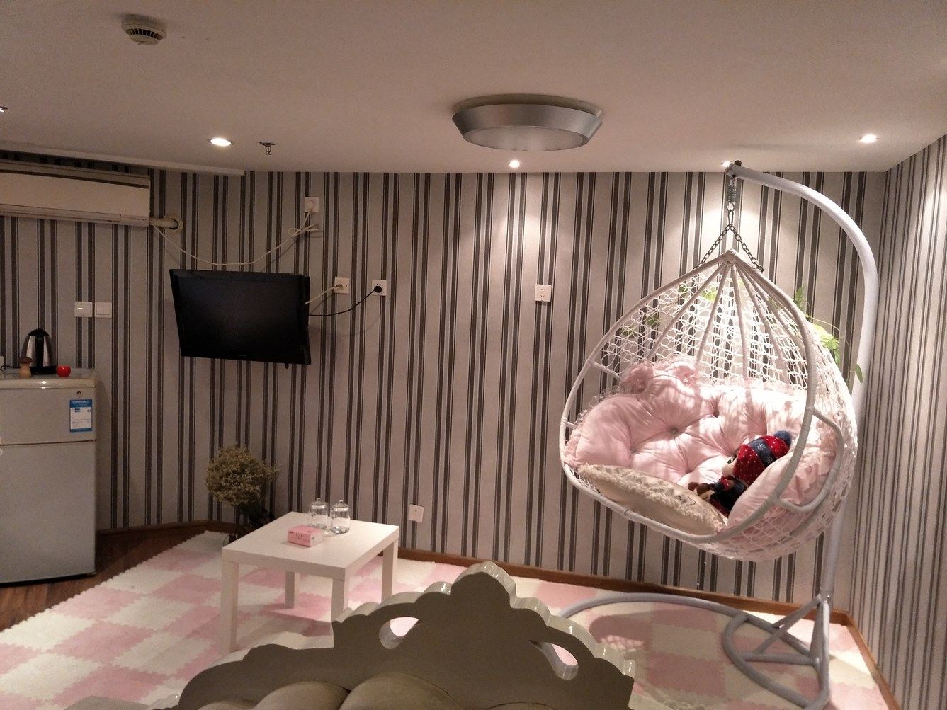 浪漫一室大床房