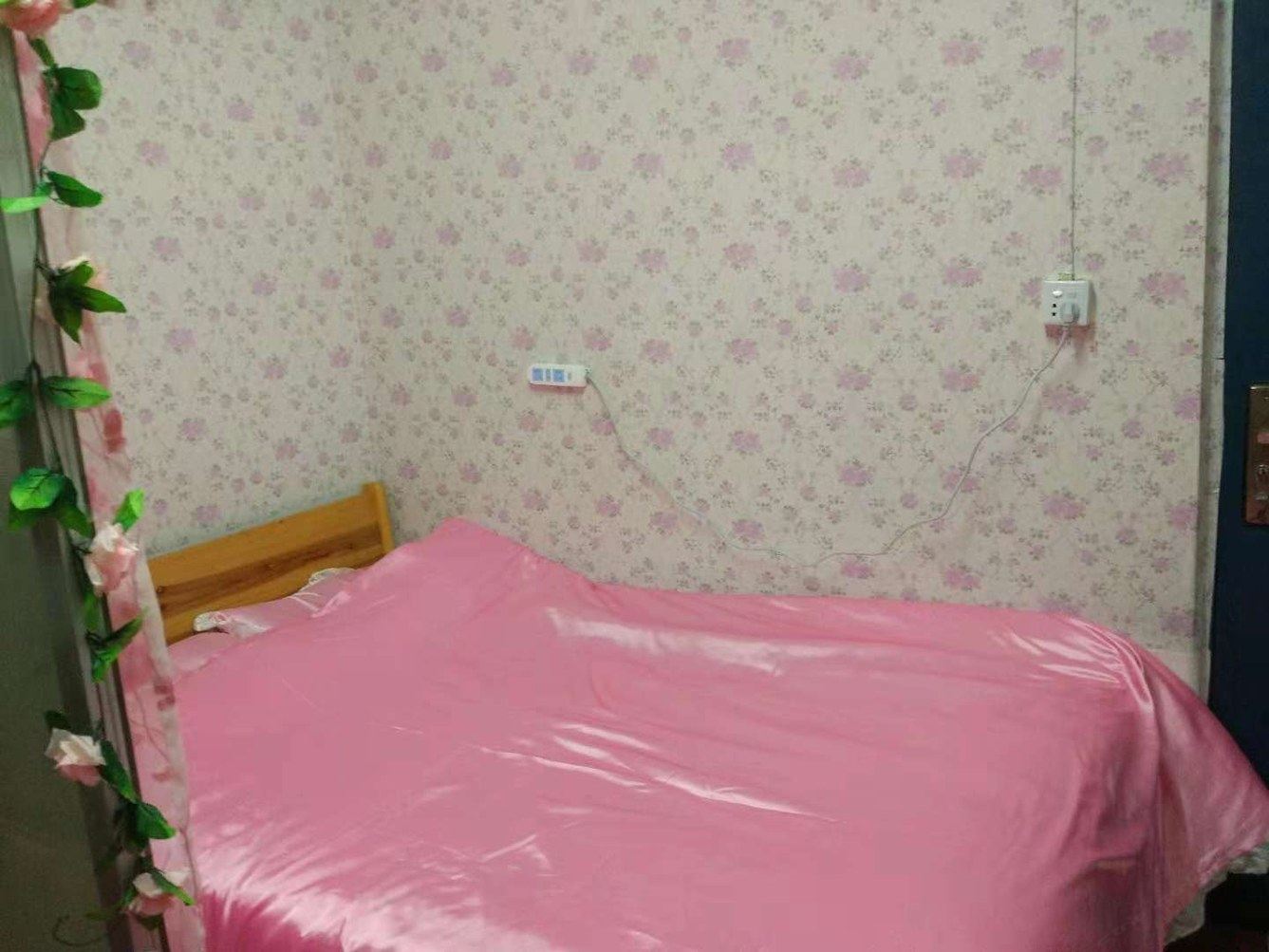 一室大床房