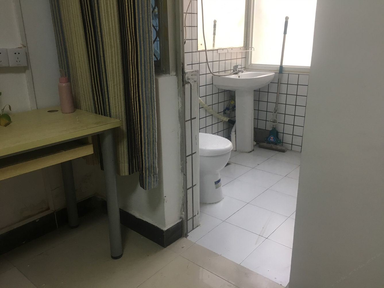标准一室大床房