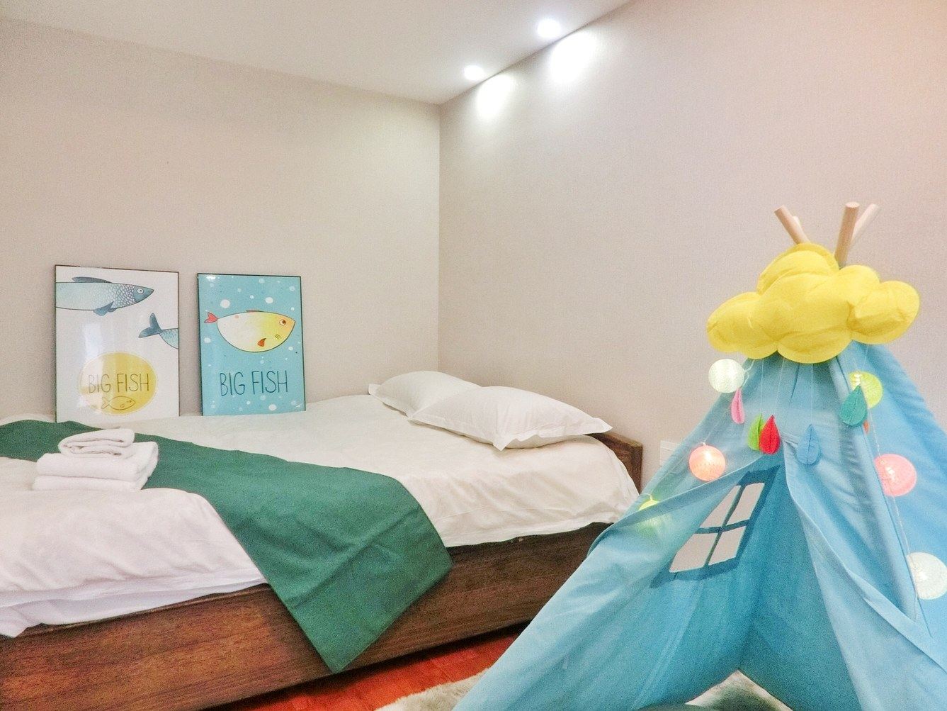 高层三室二厅套房