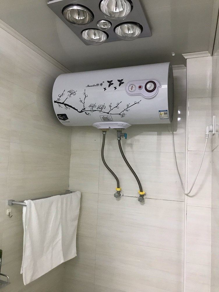 一室大床房