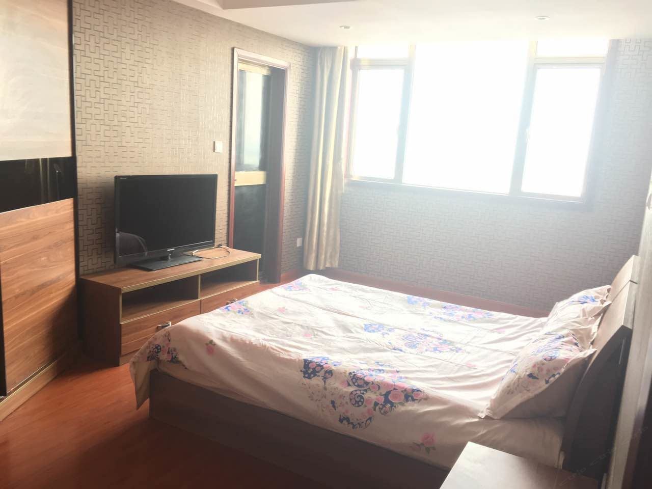 一室一厅套房