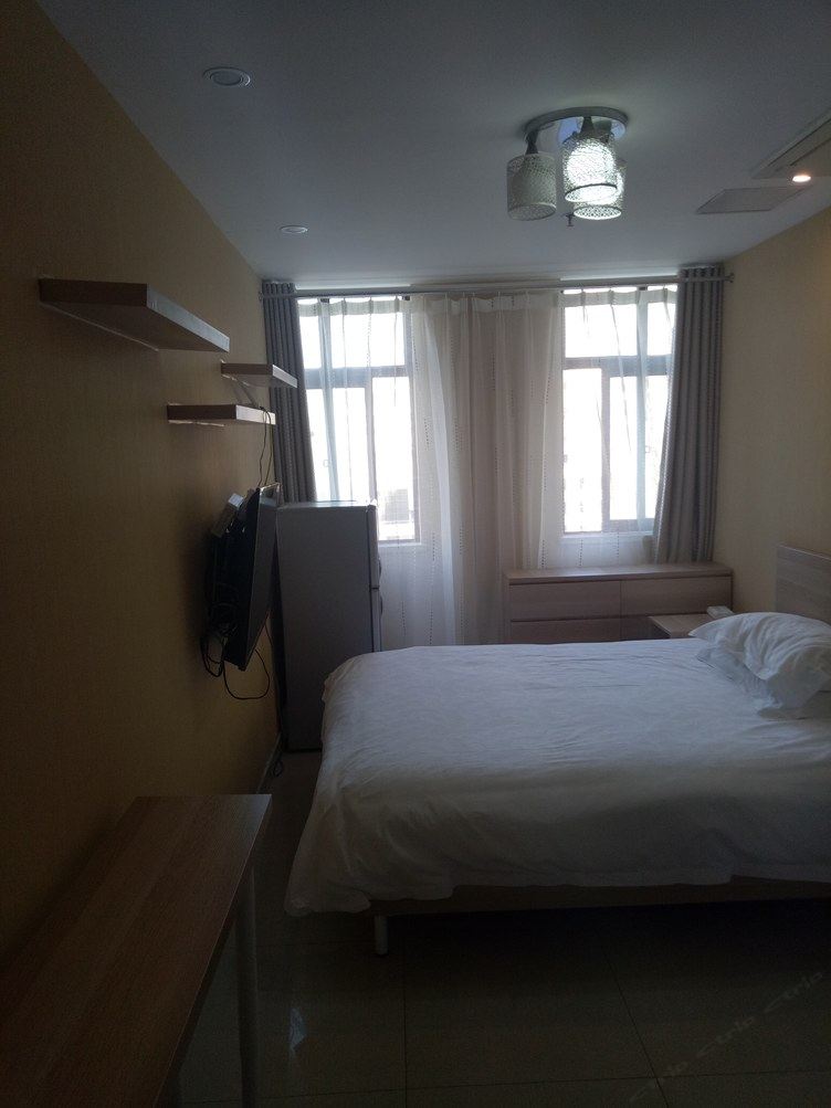 上海规矩人公寓(8号店)