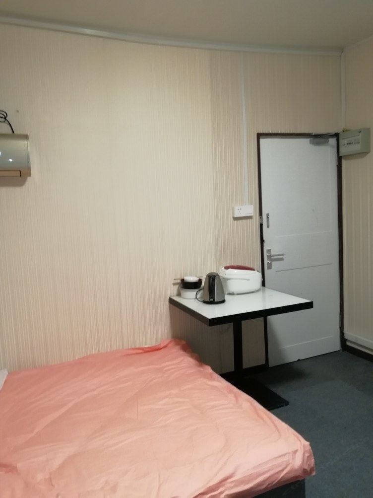 温馨一室二床房
