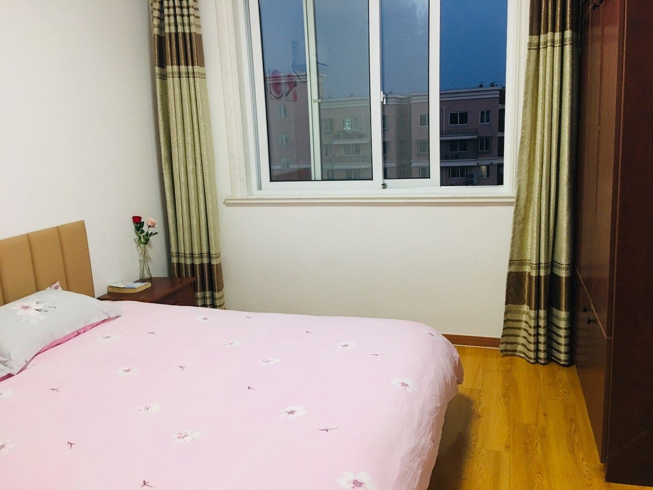 两室一厅