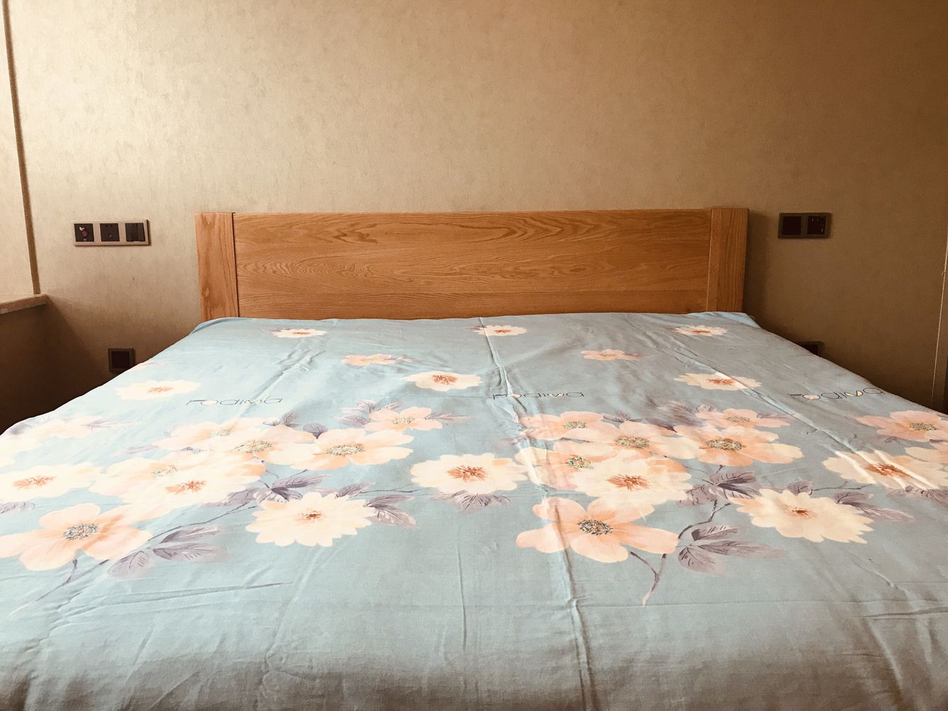温馨二室一厅套房