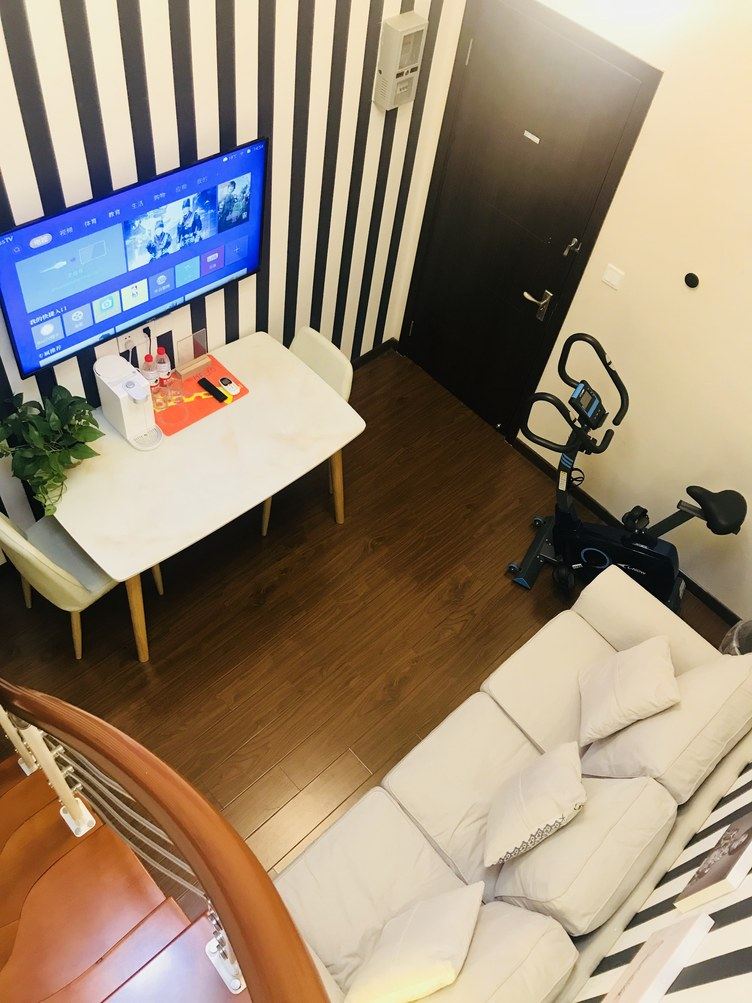 loft一室大床房