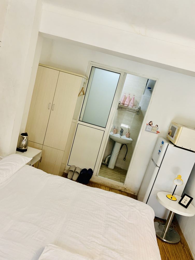 一室大床房
