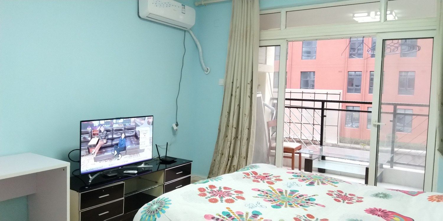 爱琴海三室一厅套房