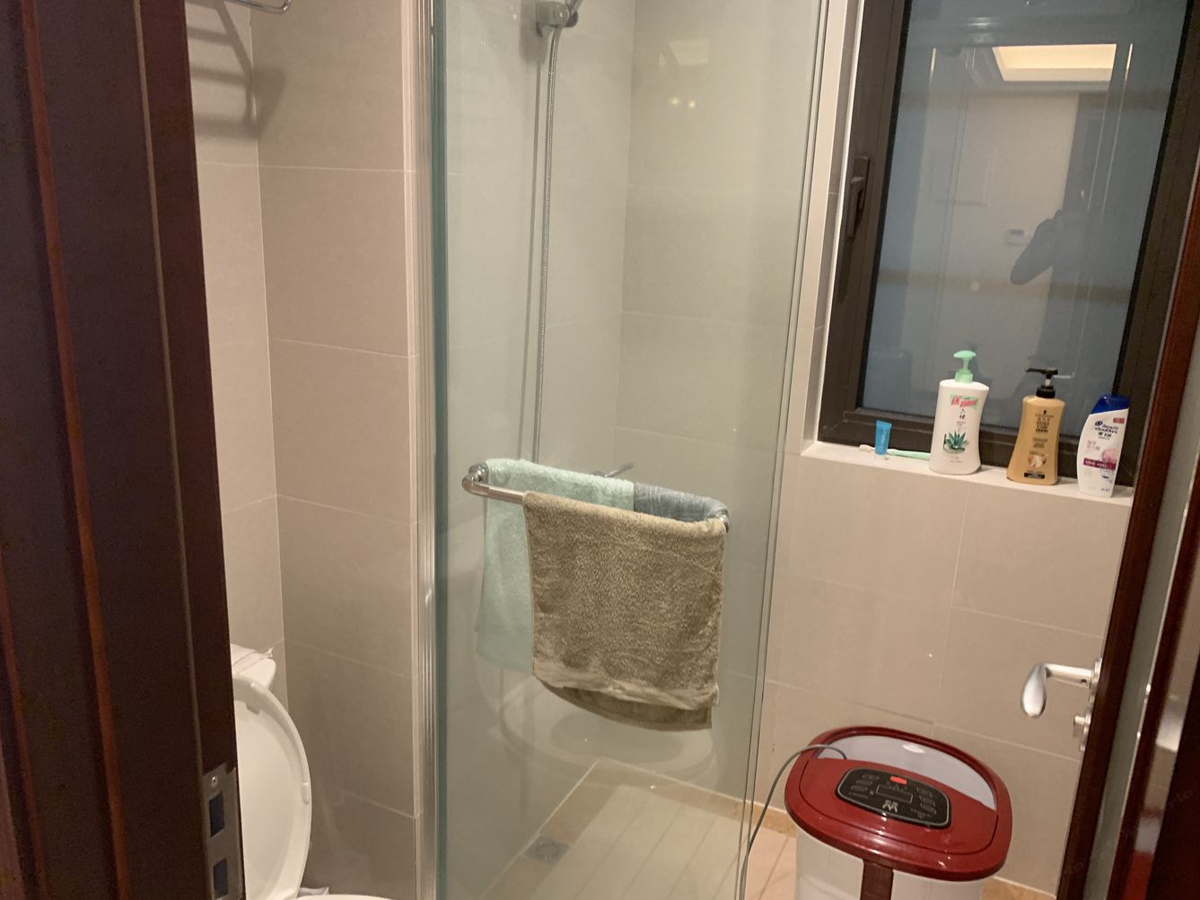乌托邦二室一厅套房