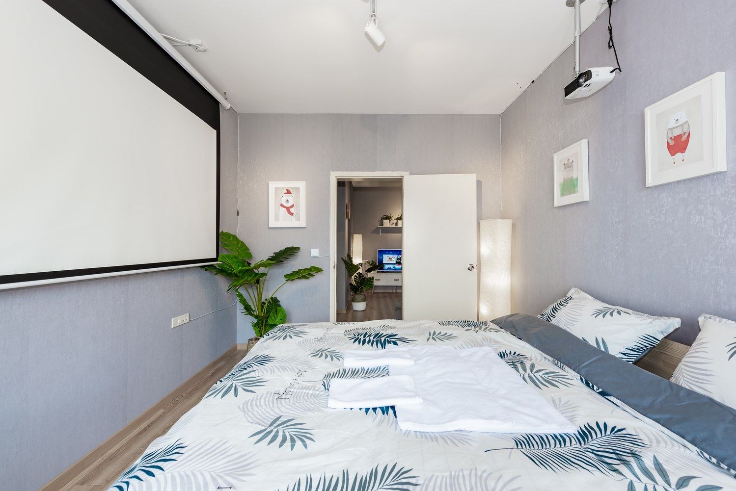 温馨投影小屋