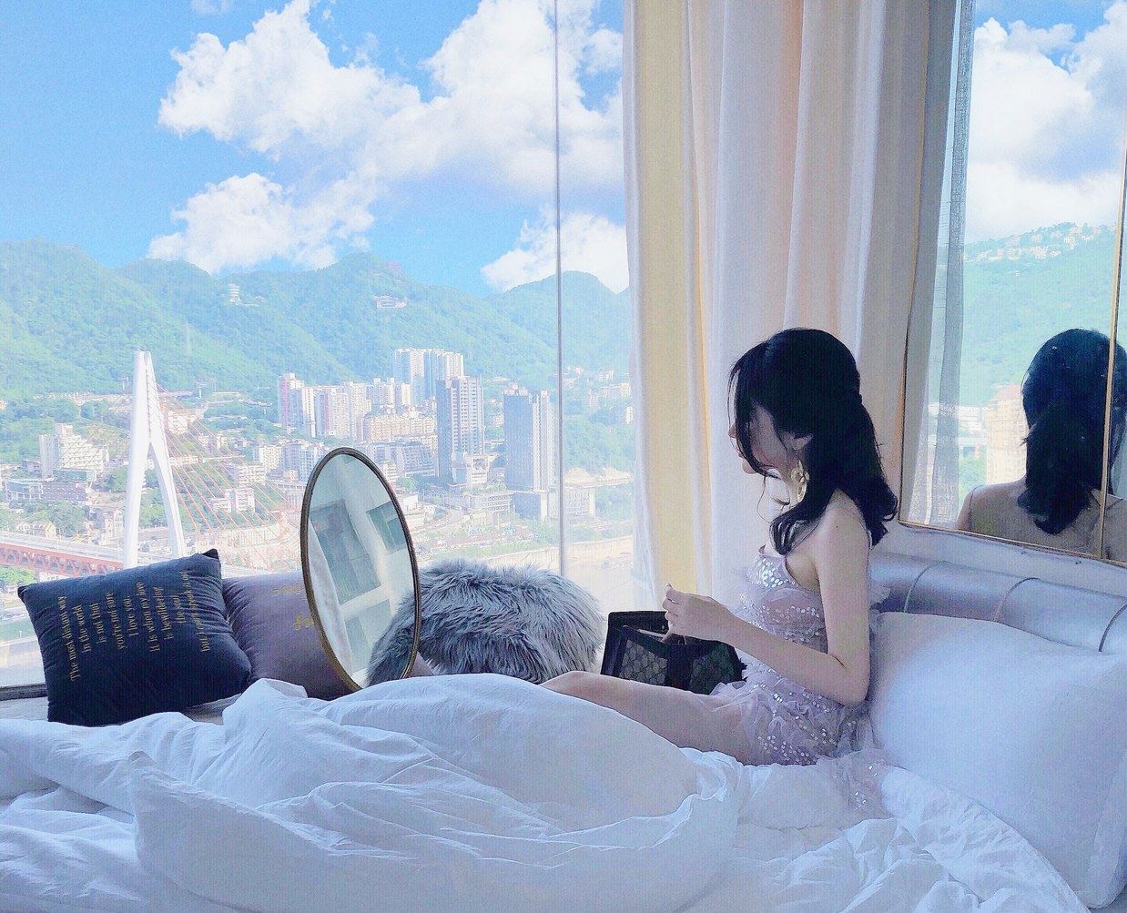 温馨江景房