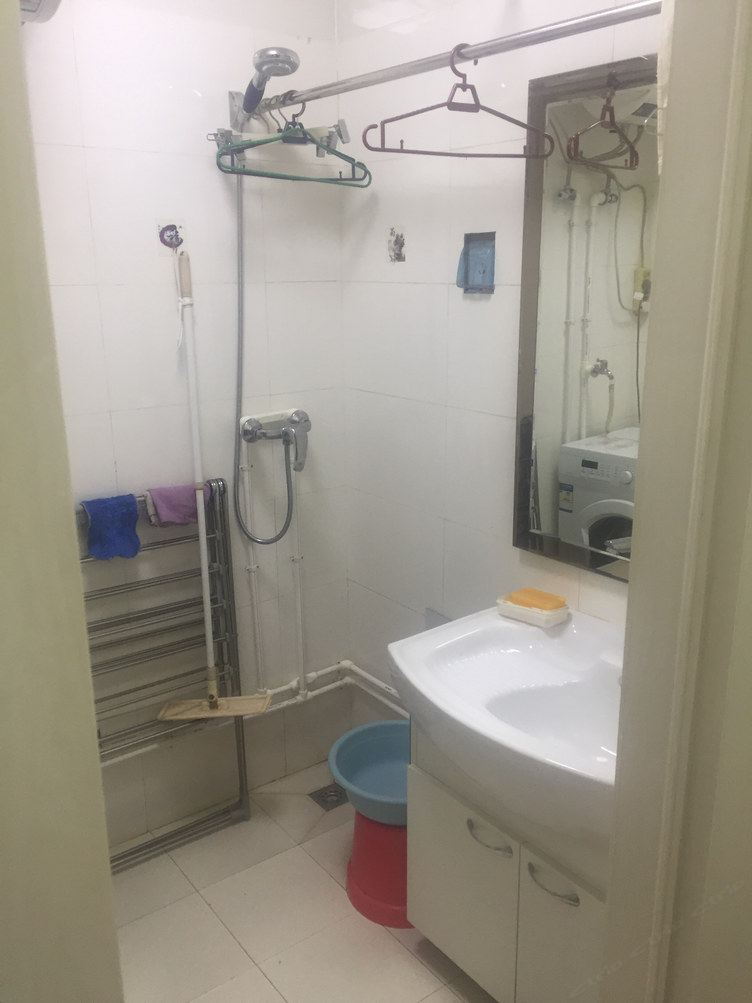 一室一厅