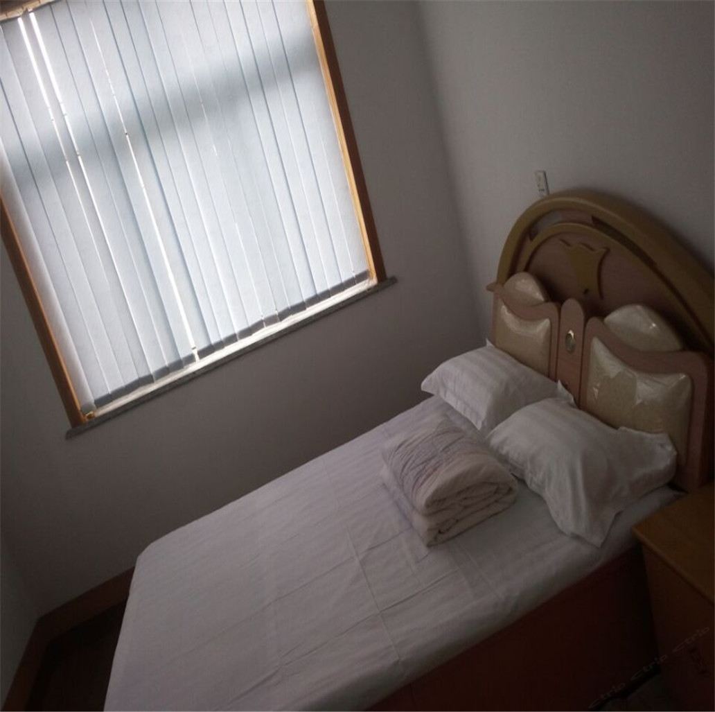 舒适大床房