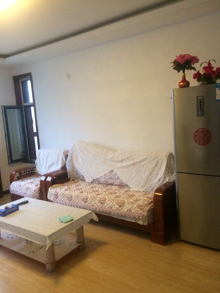 三室一厅套房
