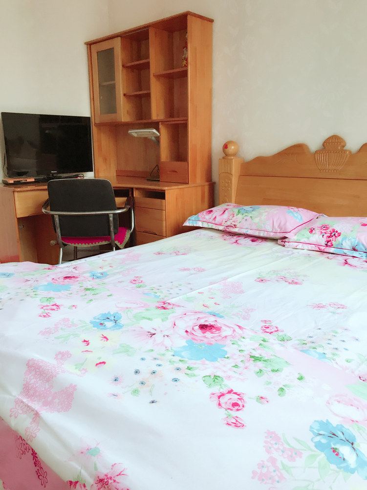 三室一厅