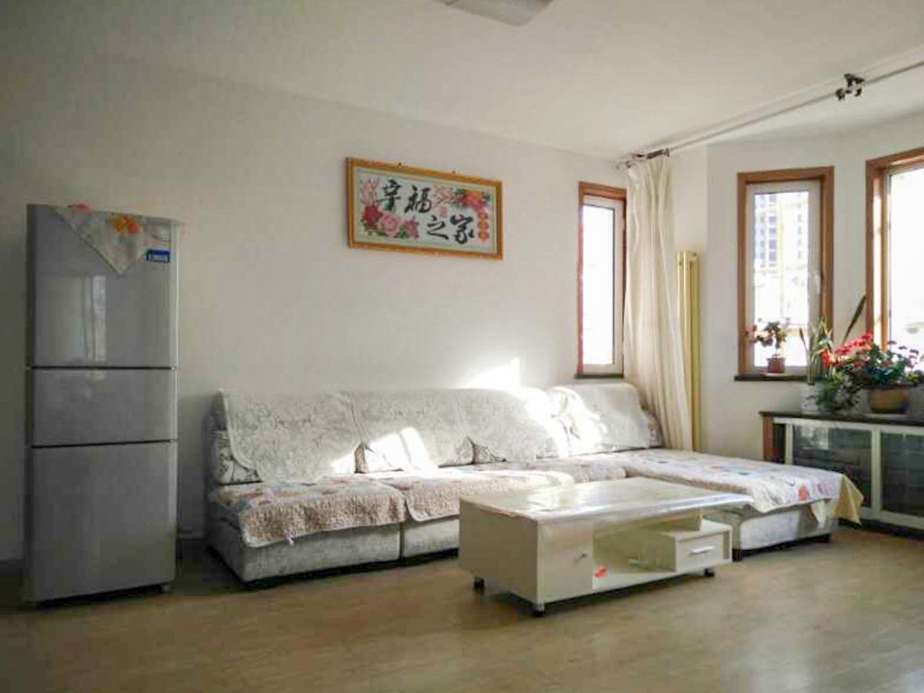 三室一厅