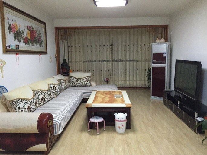 观海三室二厅套房(无窗)