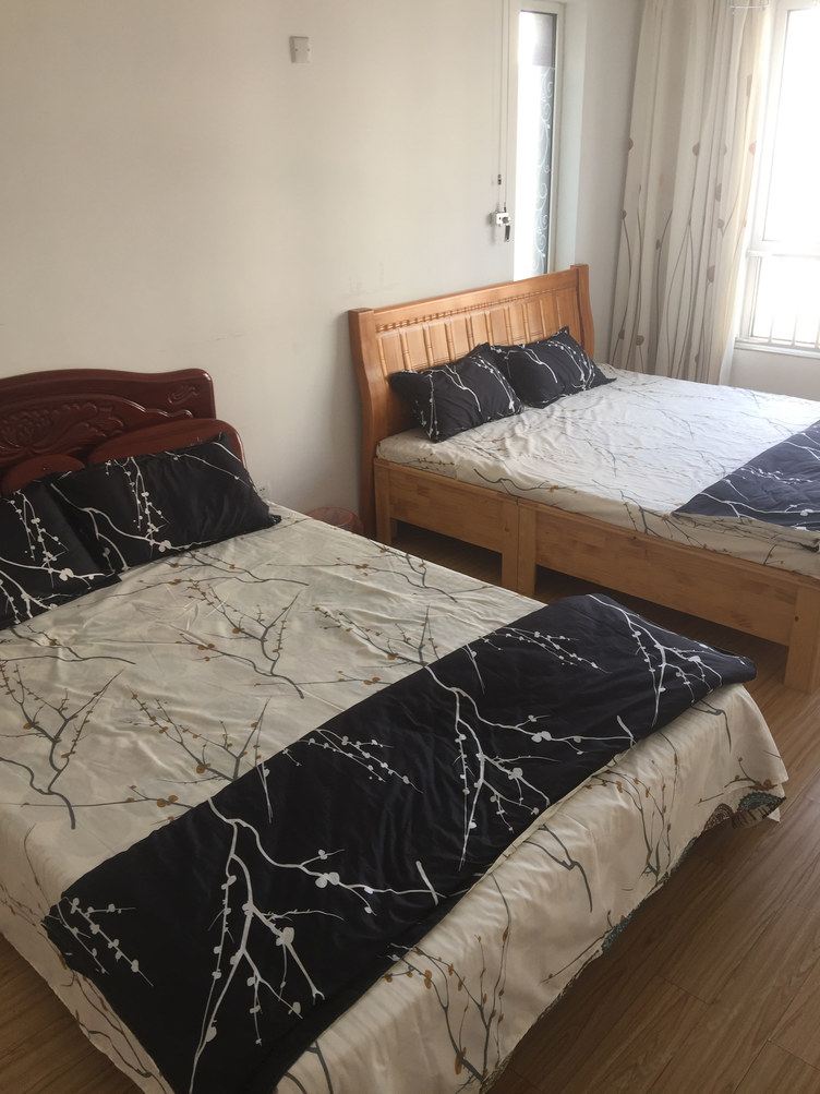 精致蓝色三室一厅