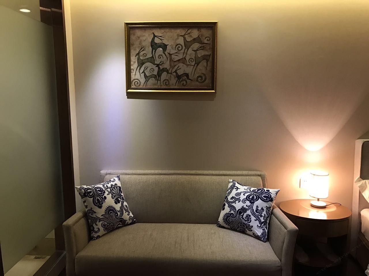 一室大床房