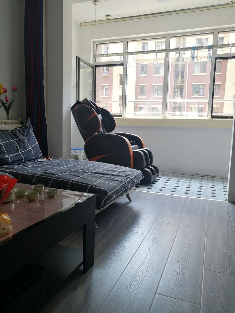 简约三室二厅套房