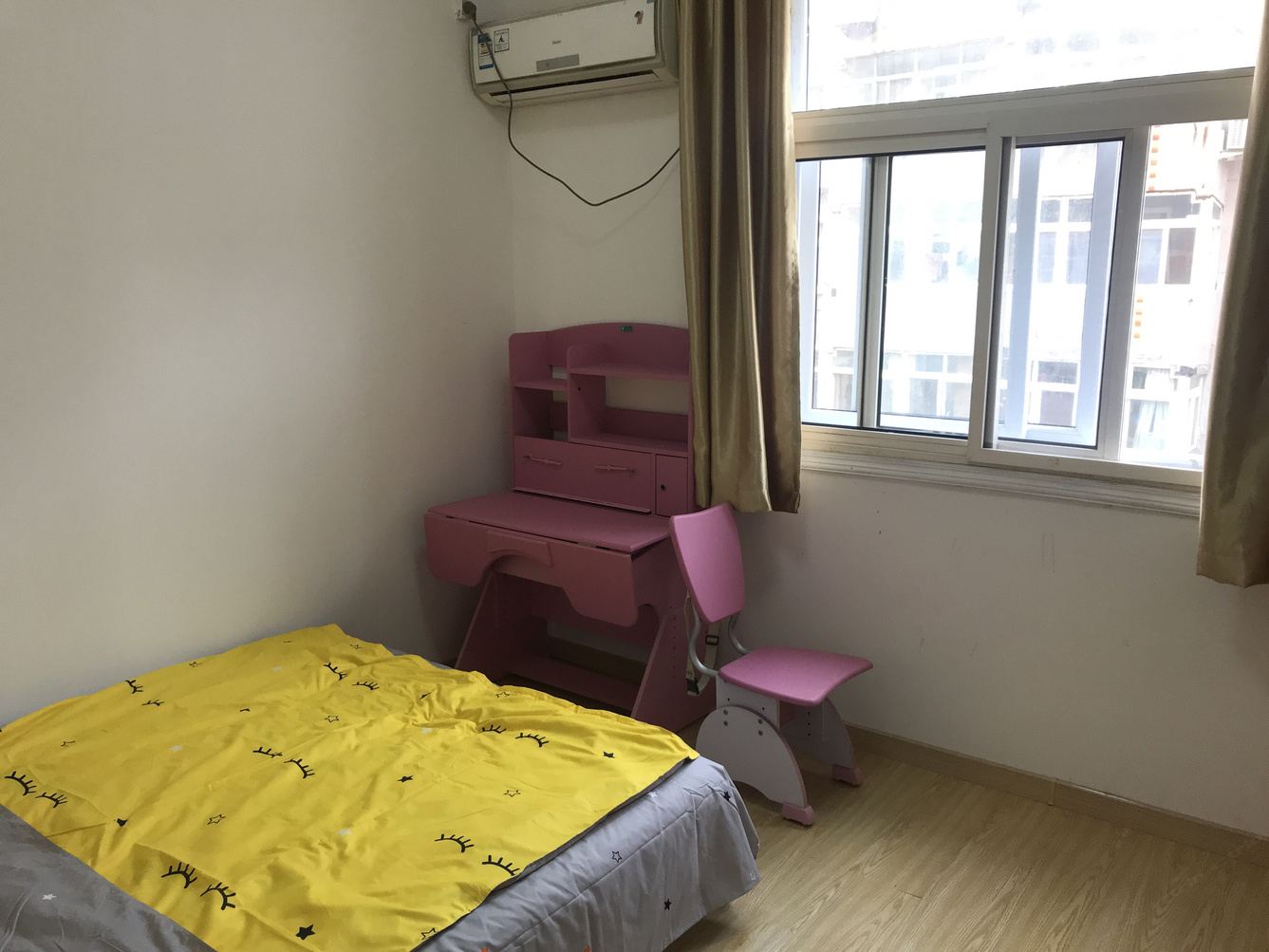 二室一厅套房