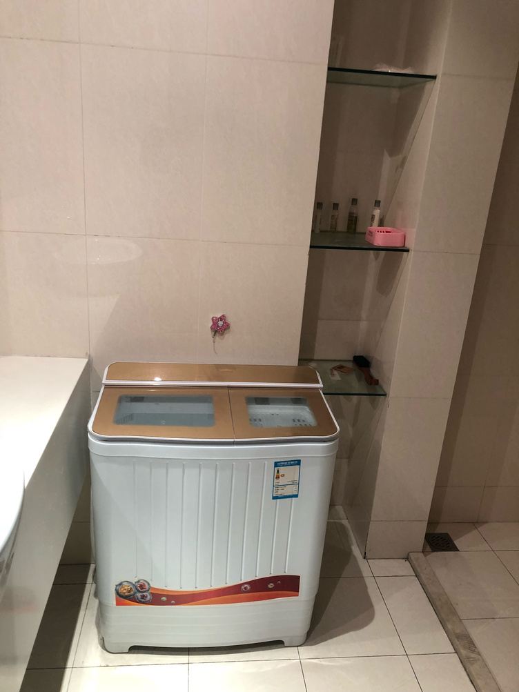 双床房