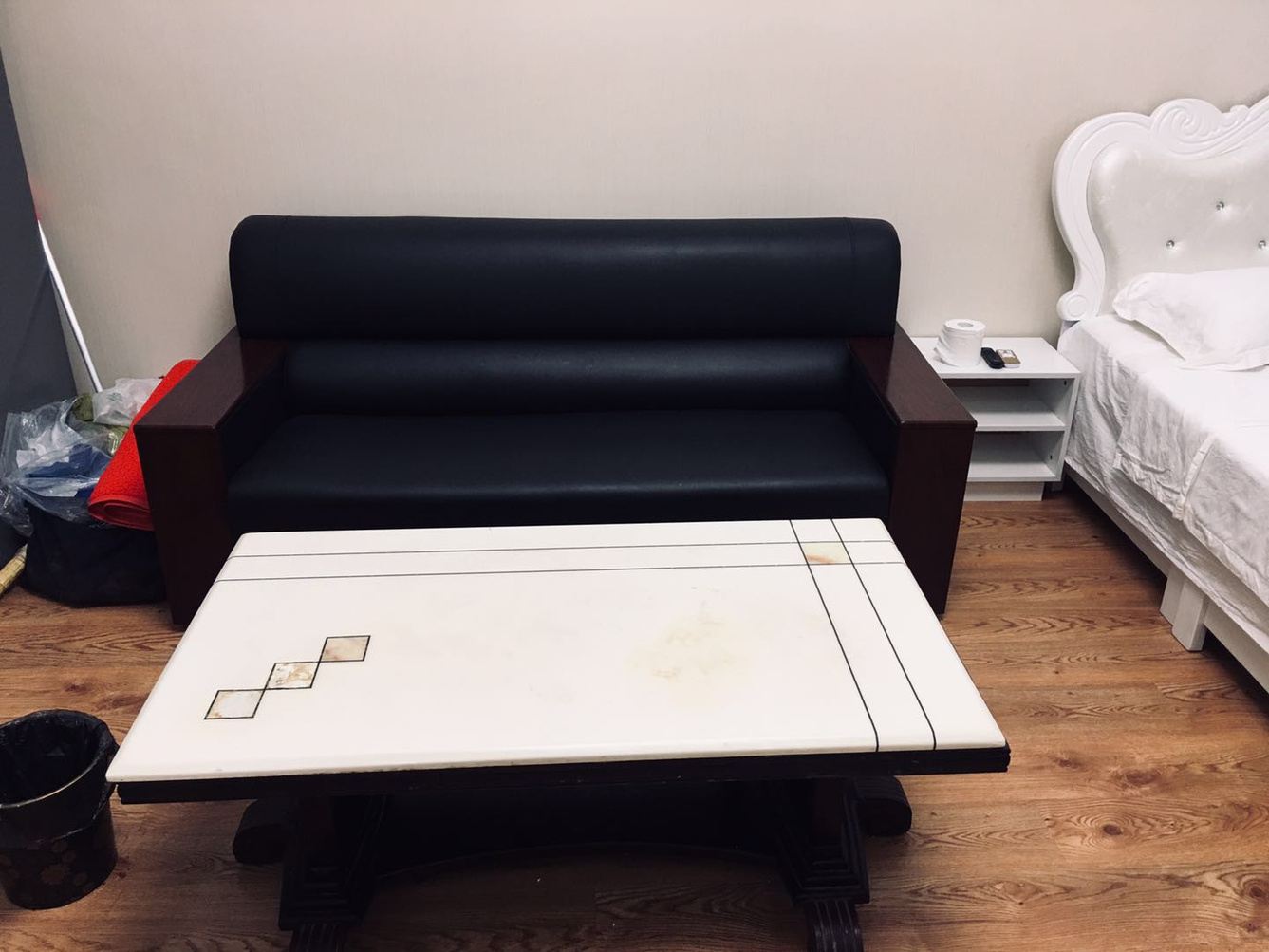 简约一室二床房