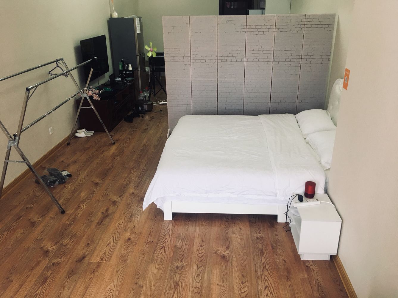 简约一室二床房
