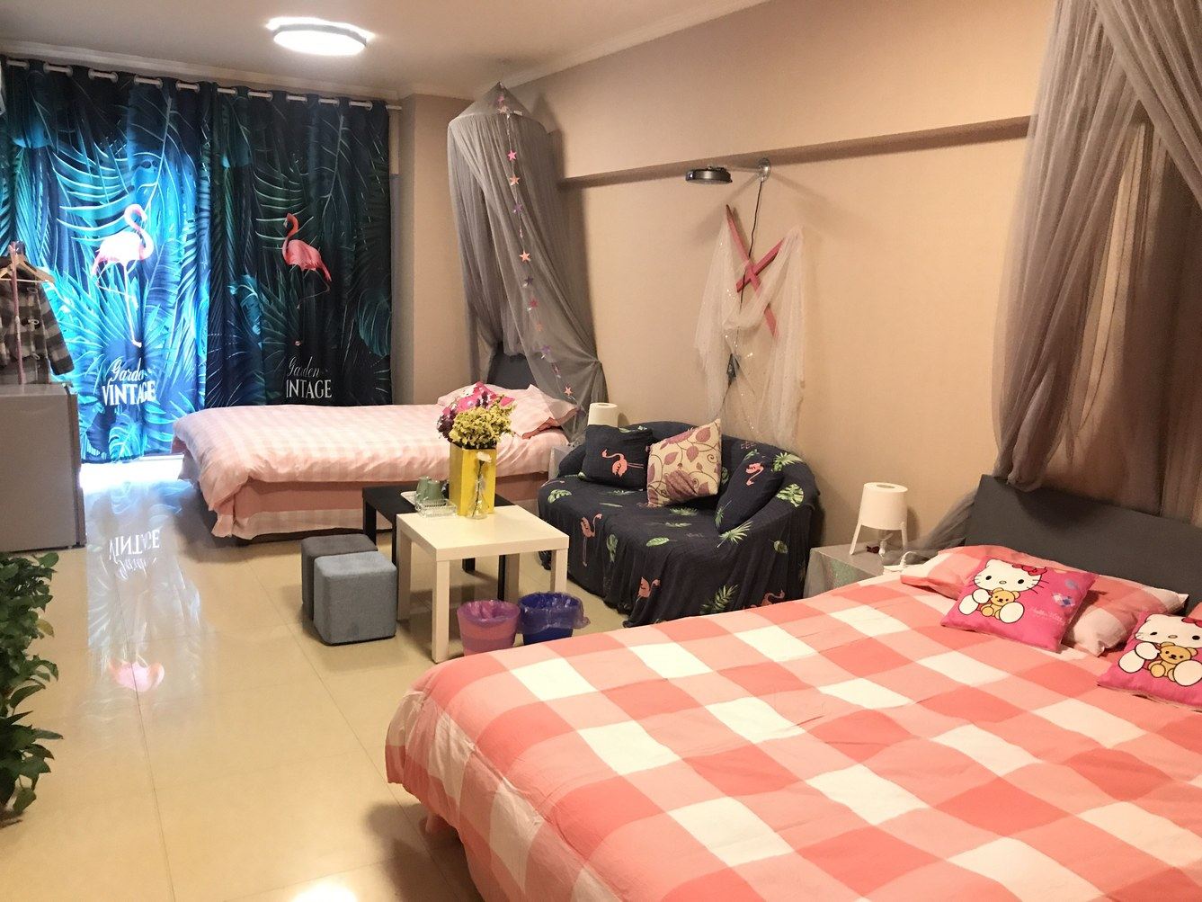 闺蜜房