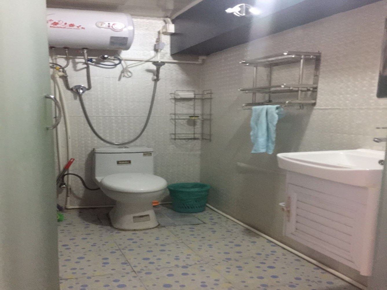 标准一室大床房