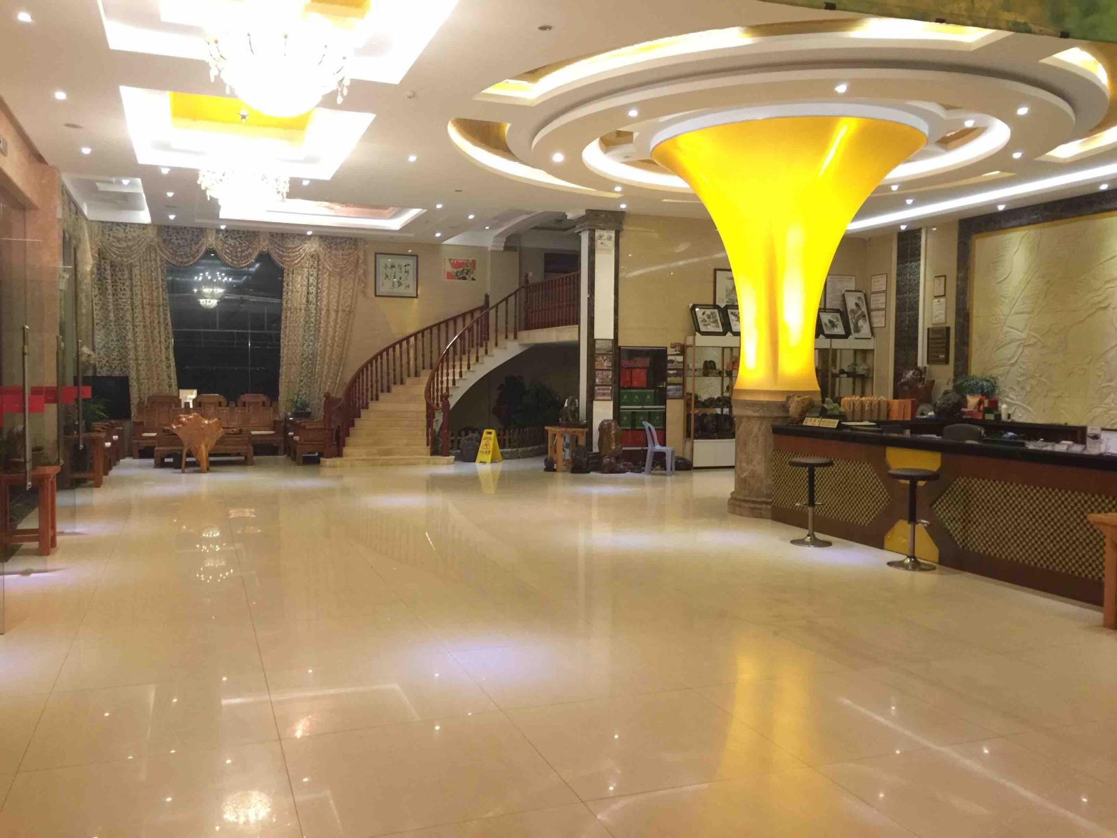 上杭满山红度假山庄