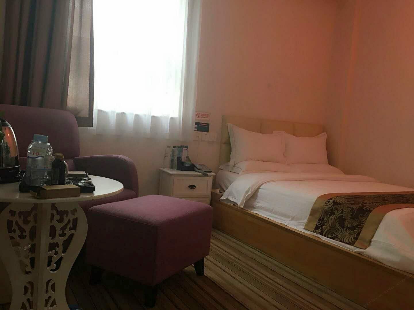 精致大床房