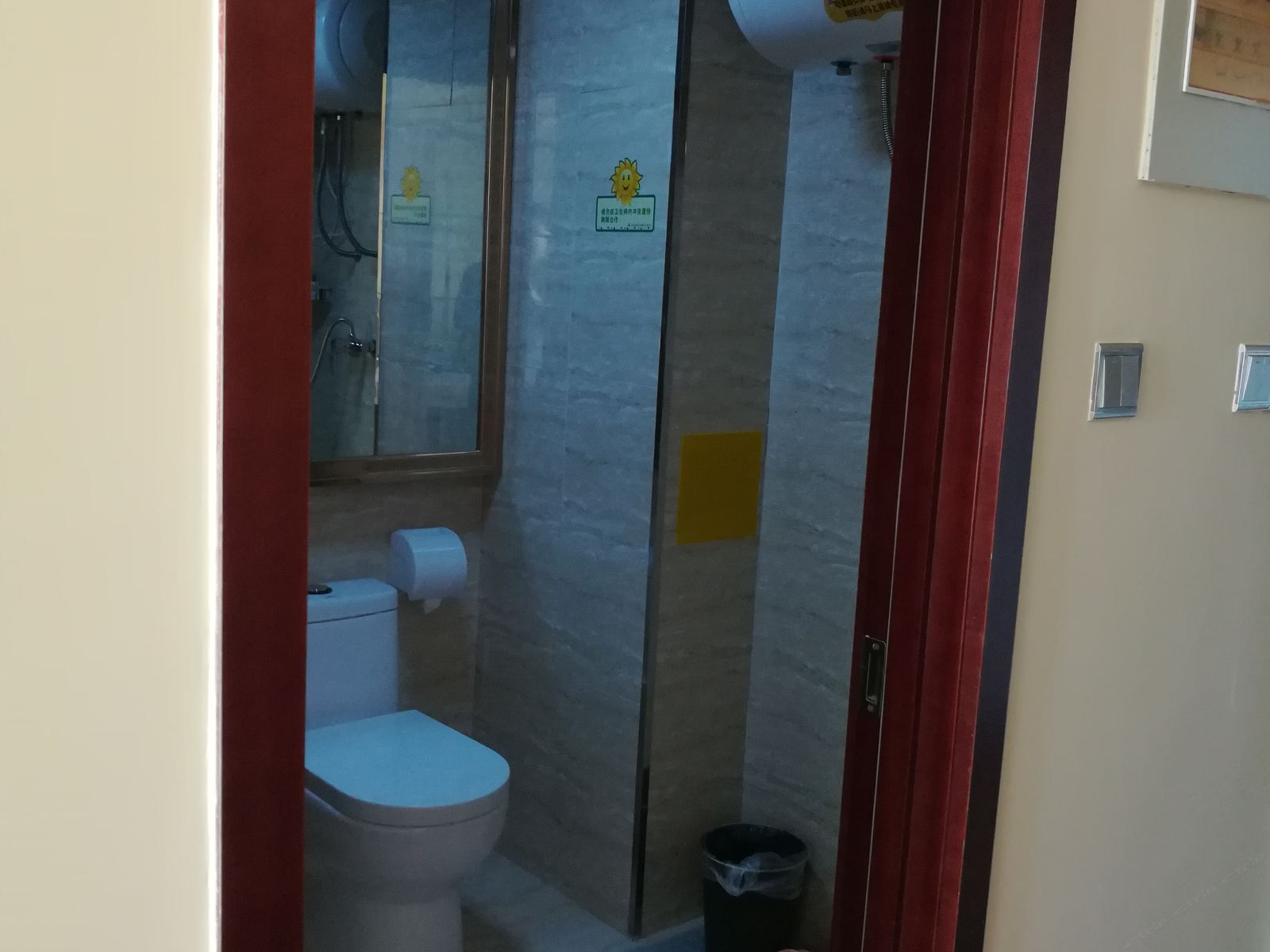 健身娱乐设施