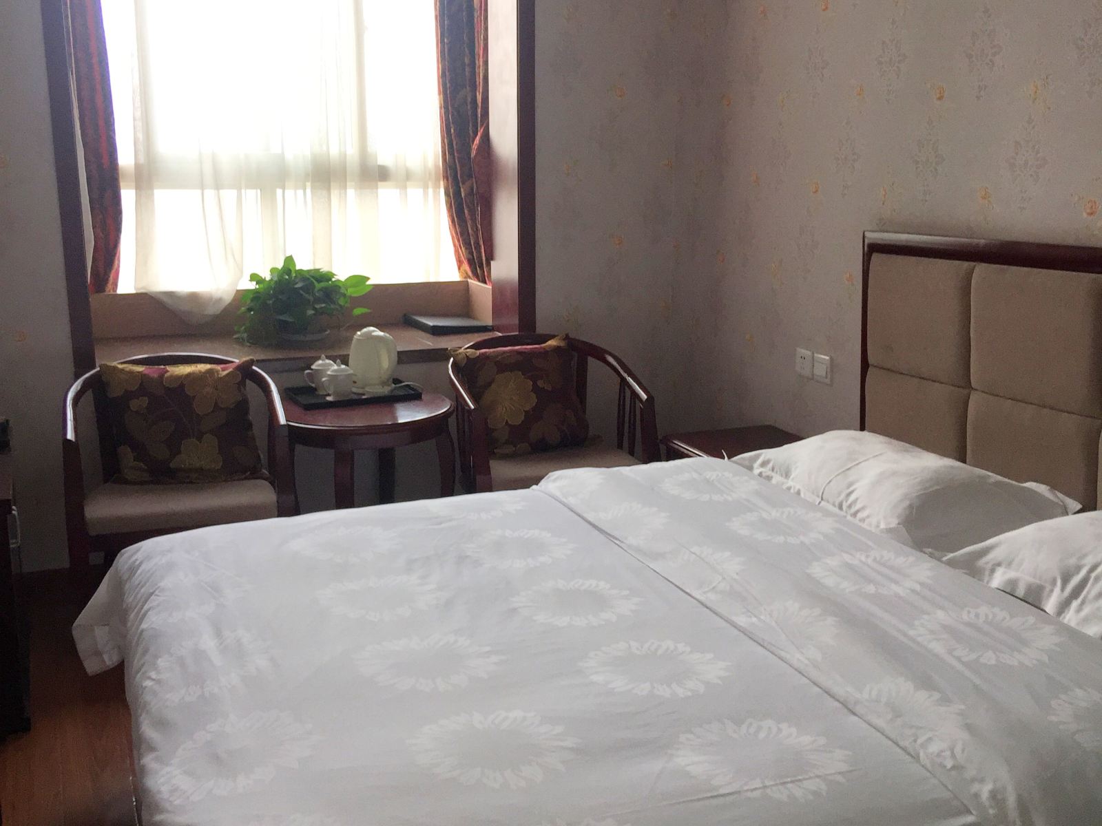 迷你单人间