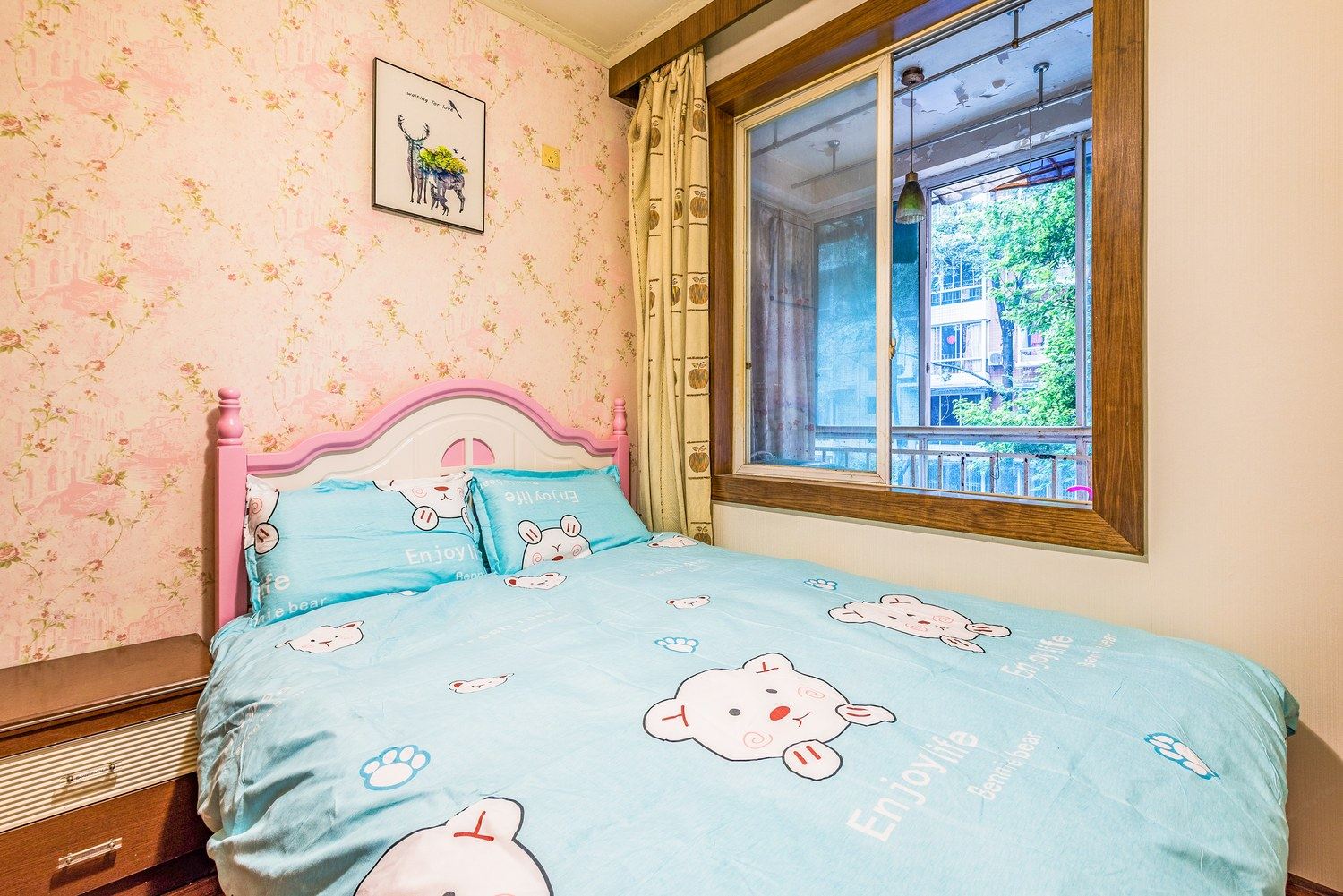 温馨二室一厅套房