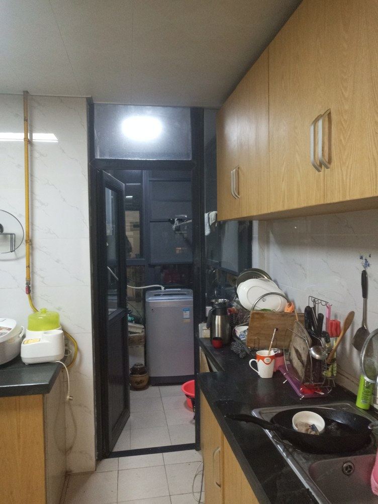温馨两室一厅