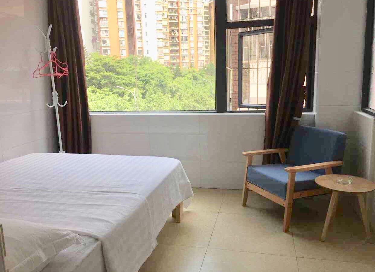 舒适大床房