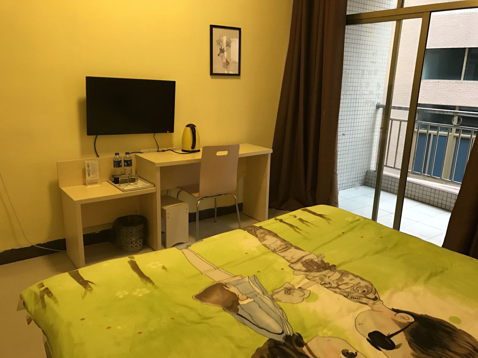 豪华大床房