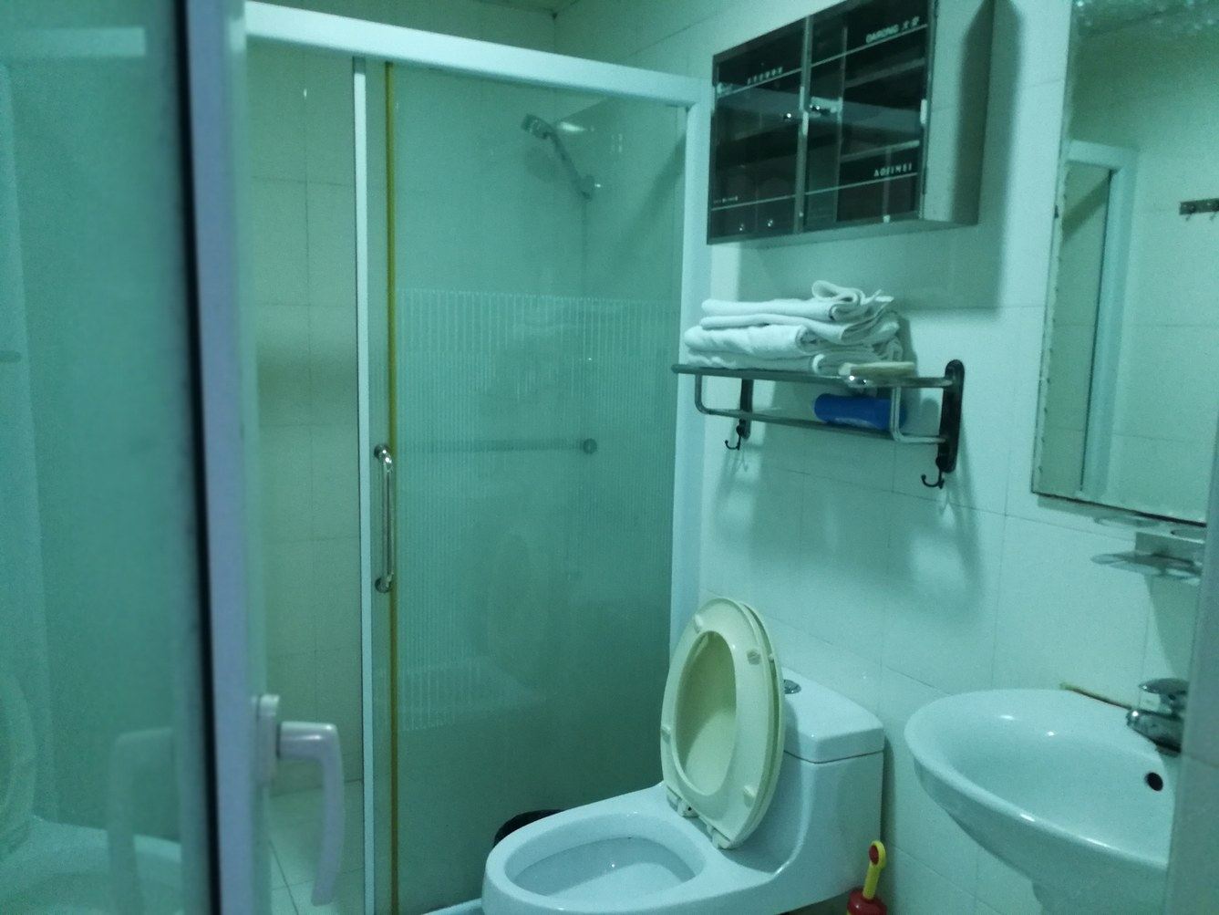 一室大床房