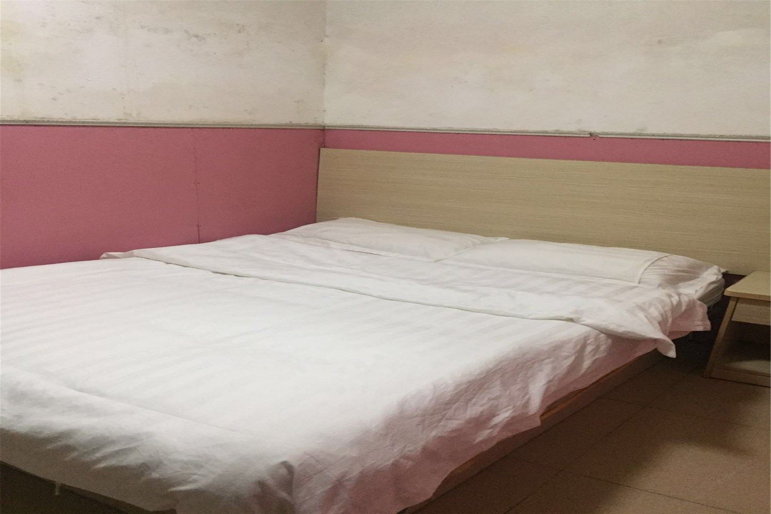 标准大床房