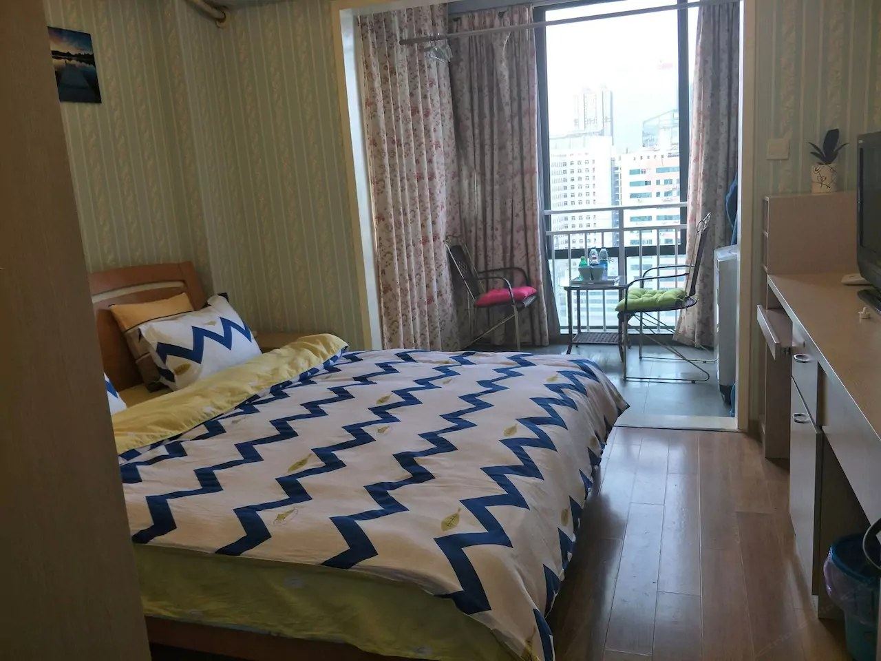 一室大床房