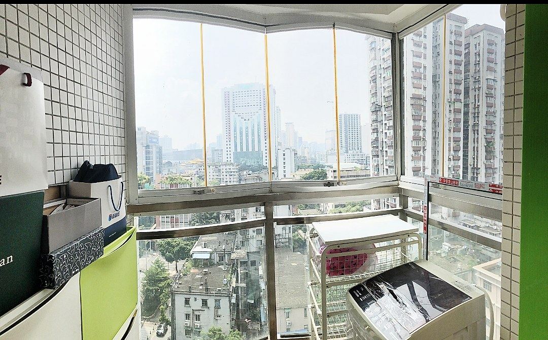 阳台房