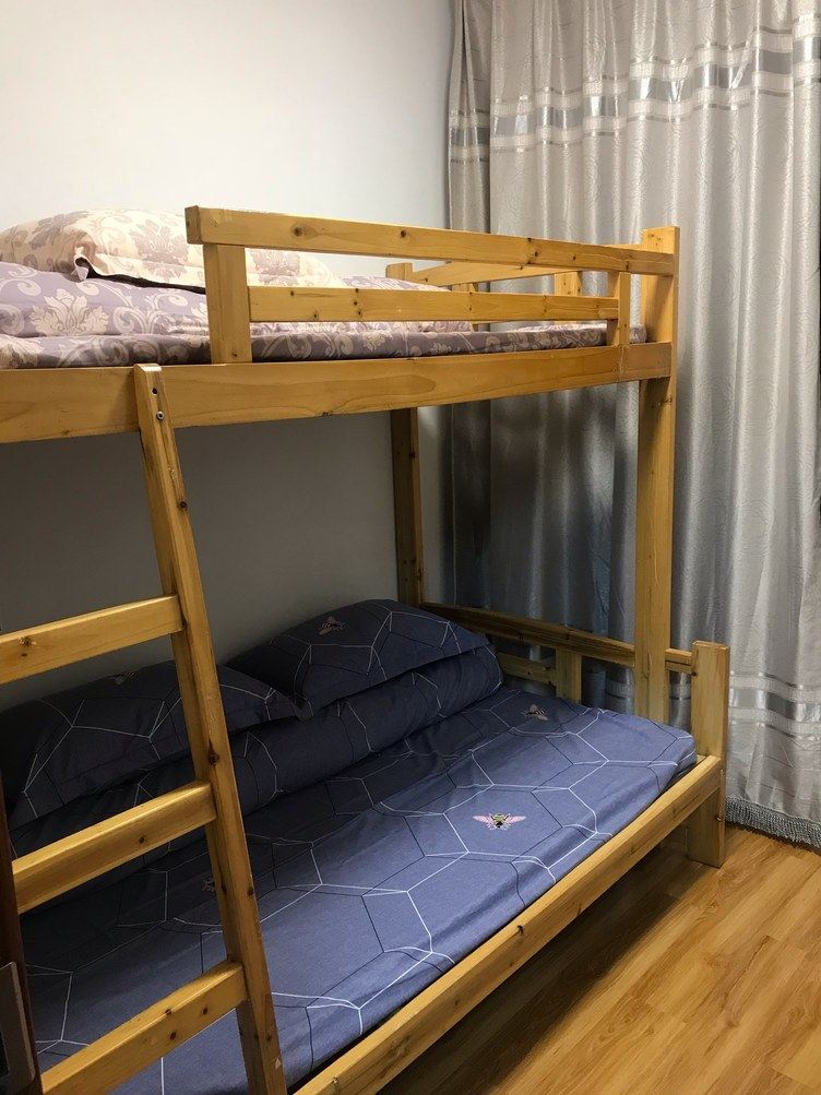 雅居三室一厅套房
