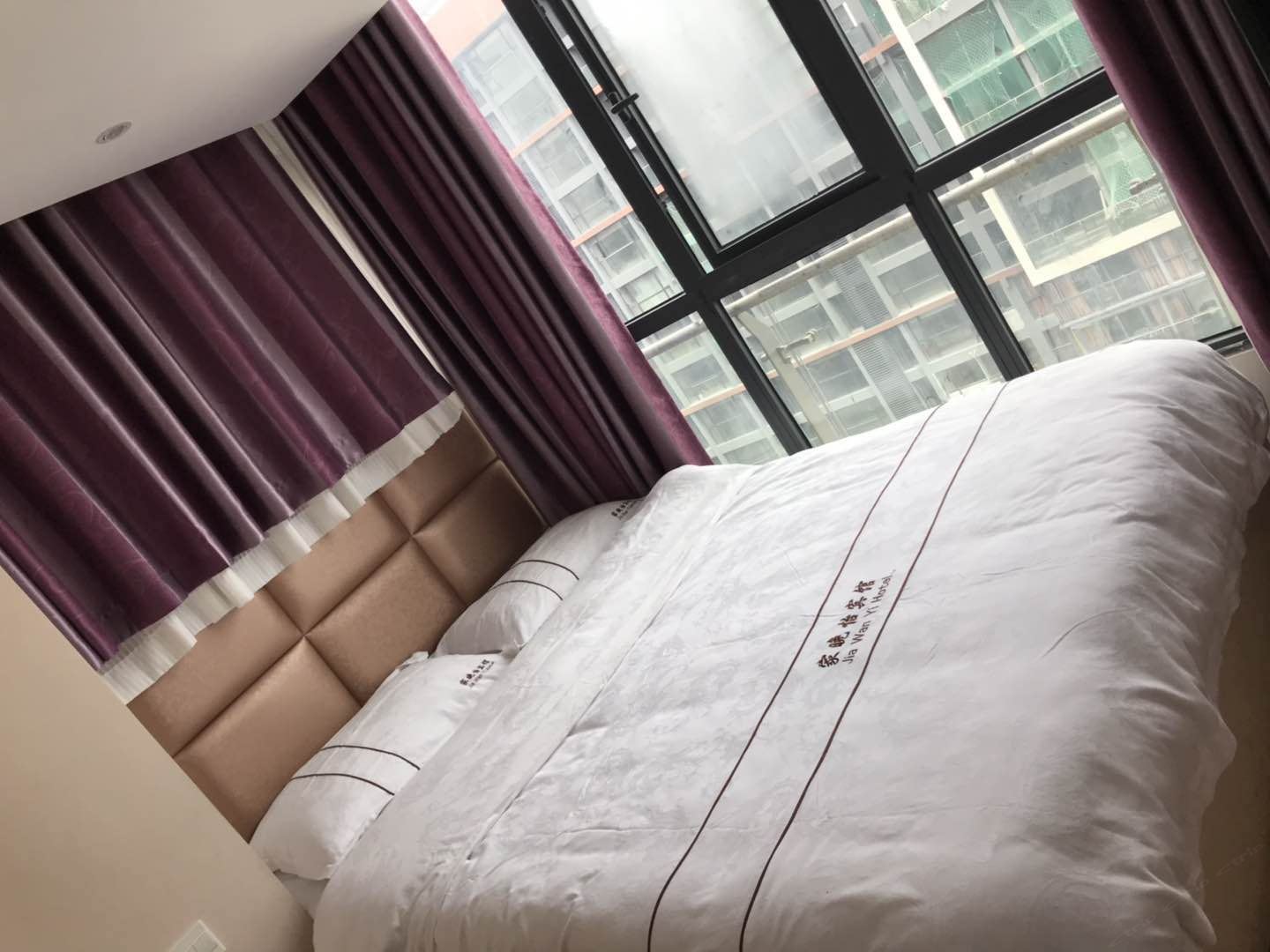 雅致大床房