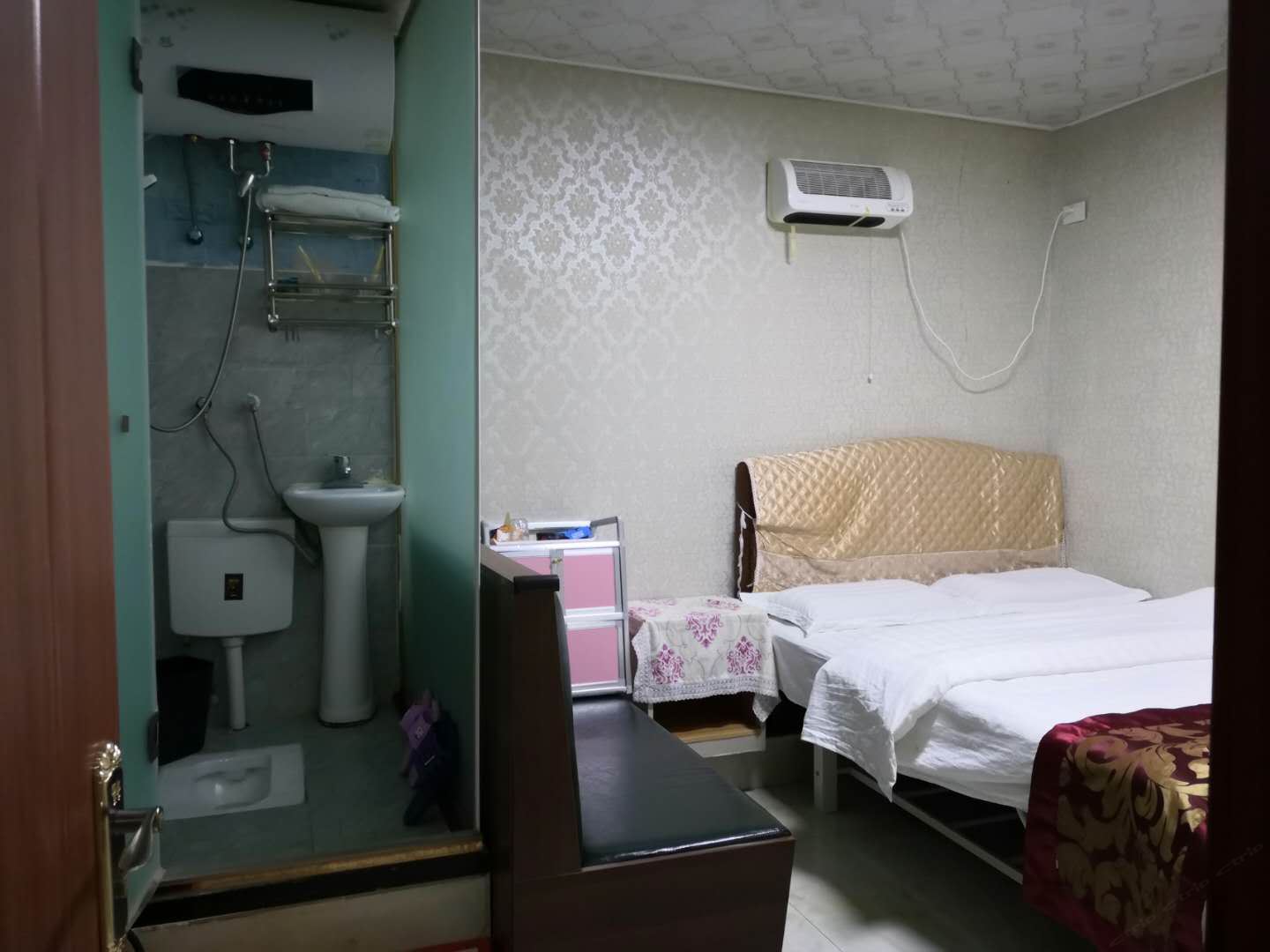 浪漫大床房