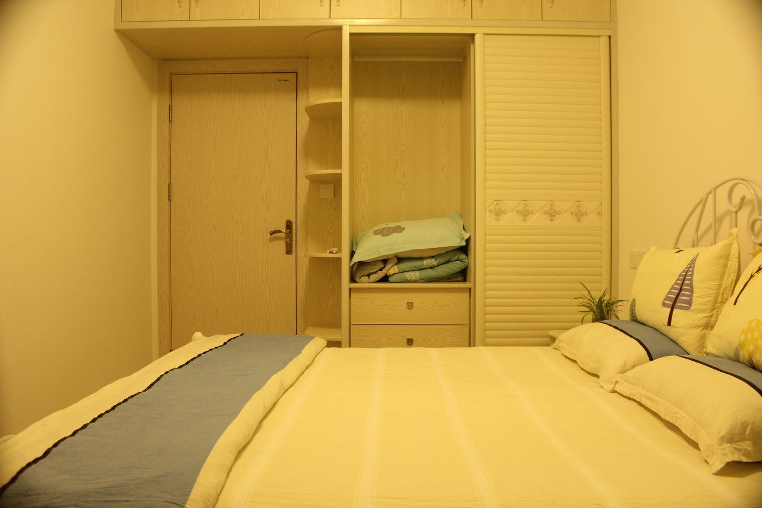 二室一厅套房
