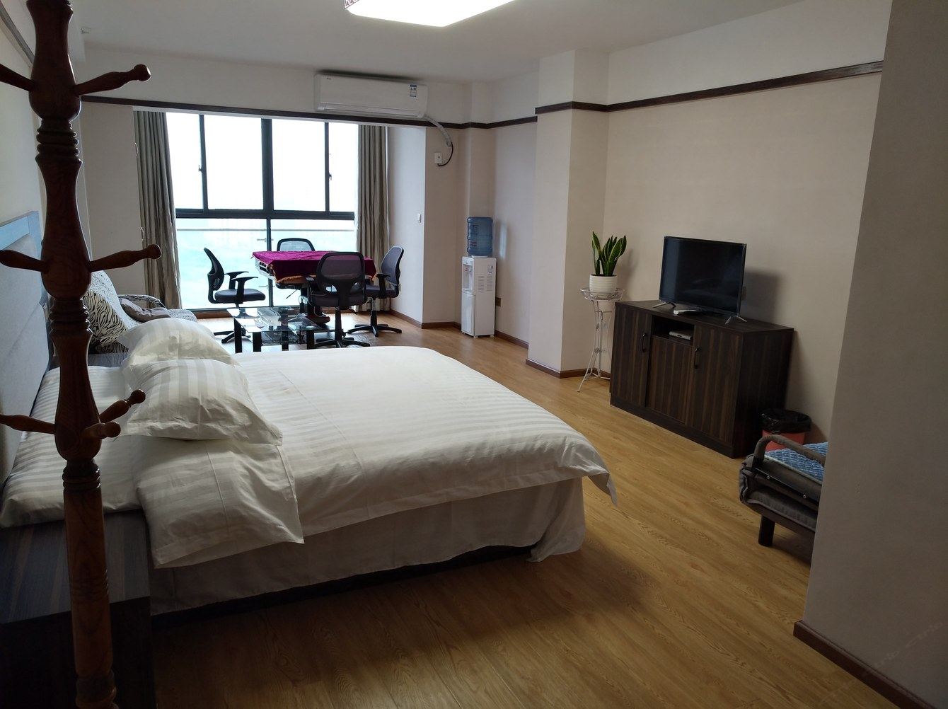 家庭一室大床房